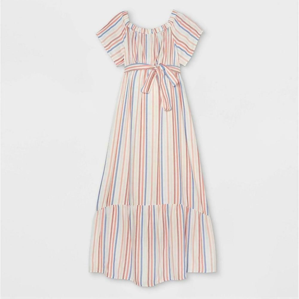 Isabel Maternity by Ingrid & Isabel Striped Short Sleeve Woven Maternity…